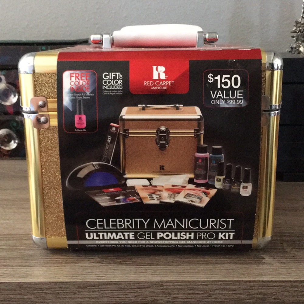 NEW! Manicure set